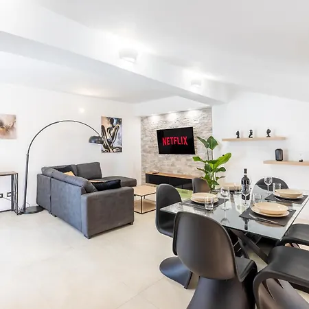 Lusso E Design, 6 Minuti Aeroporto Orio Al Serio Apartment *